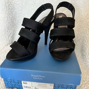 Simply Vera black slip on heels